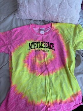 Gildan Tie-Dye Myrtle Beach Tee - Pink & Yellow
